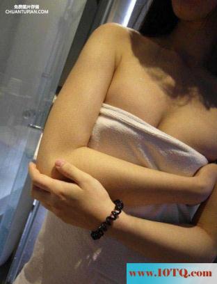 相邀大学女友到酒店来一发(14P)