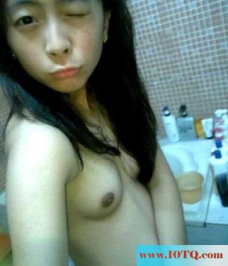 小妹妹的BB好嫩哦(10P)