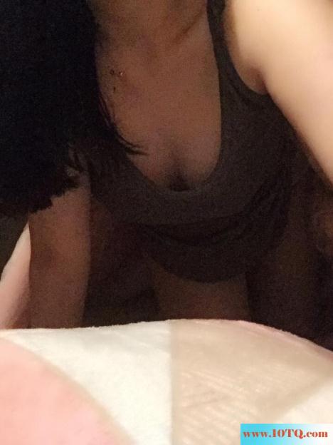贼紧的小穴(10P)