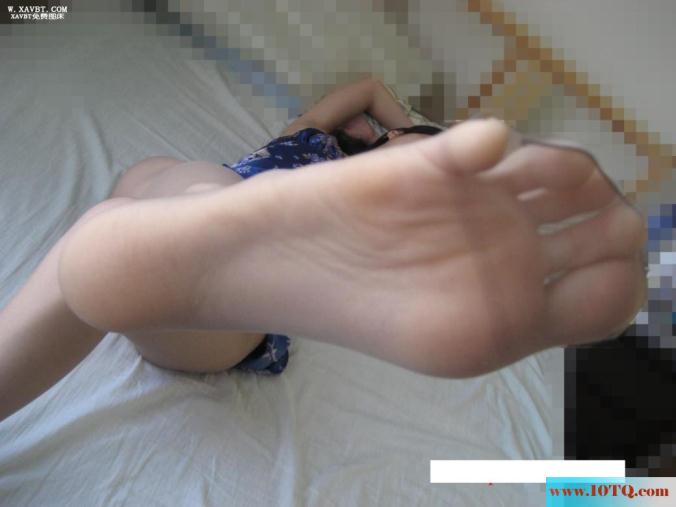 有这幺性感迷人的女朋友-超性感的腿型-诱人死了