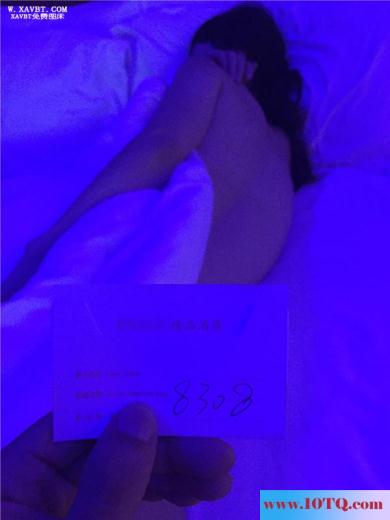 与已婚女同事在高级酒店一夜激情(15P)