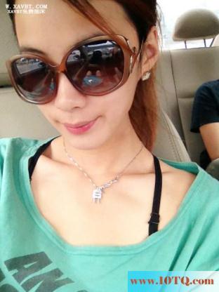 漂亮美女楼道激情(17p)