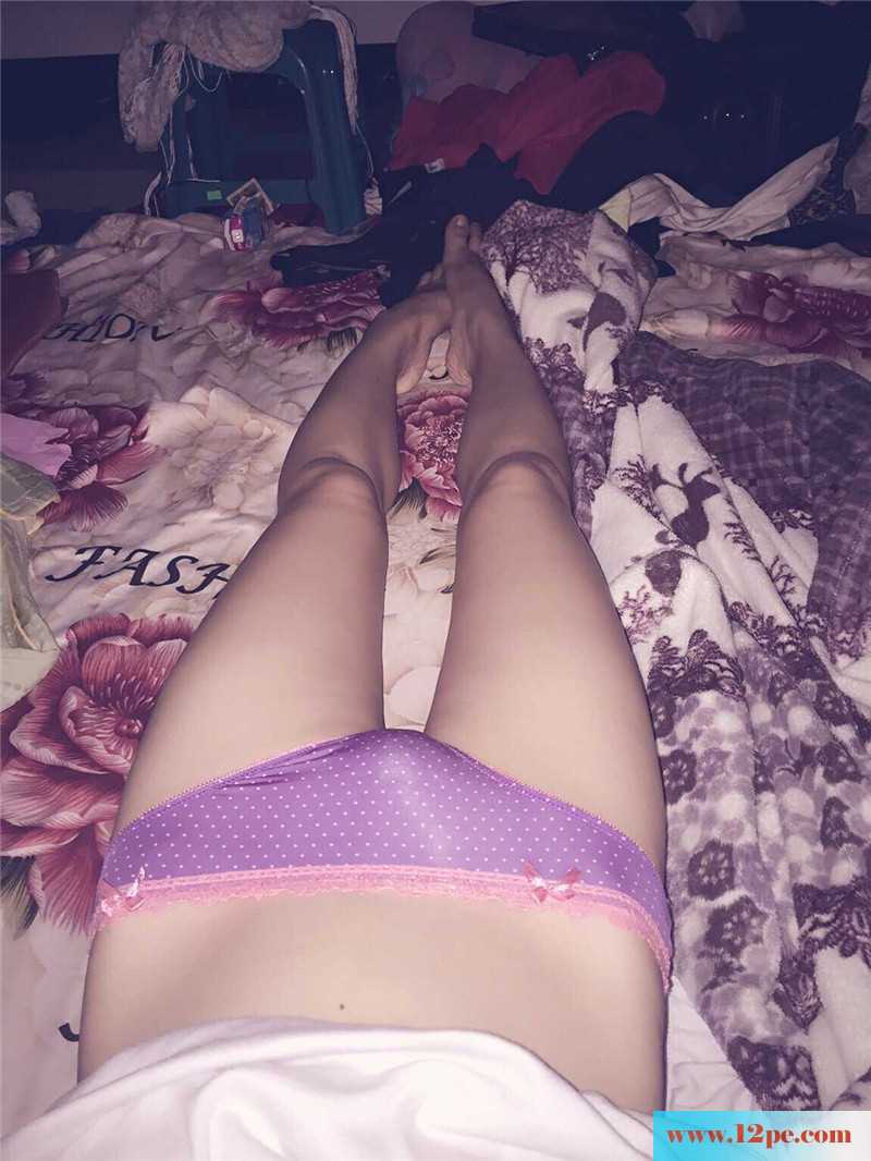 隔壁小区寂寞人妻外婊内骚，N次约炮记录合集