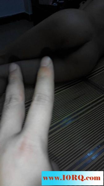 06-30分享女友的小穴。15P