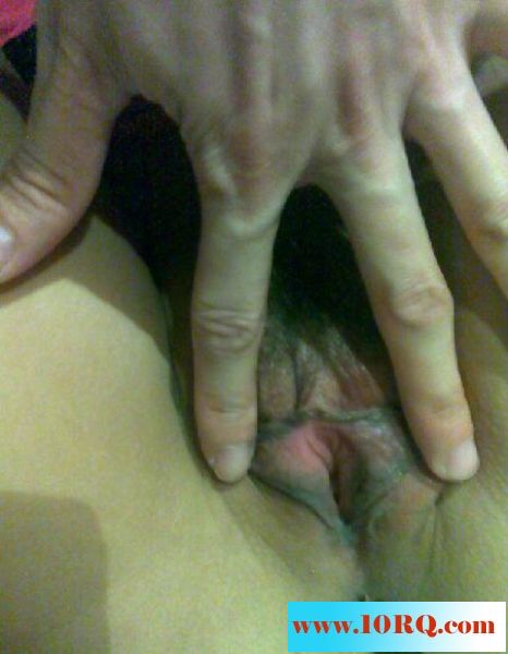 07-01离异熟妇，开房内射14P