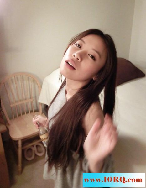07-16远洋留学生美女的生活自拍15P