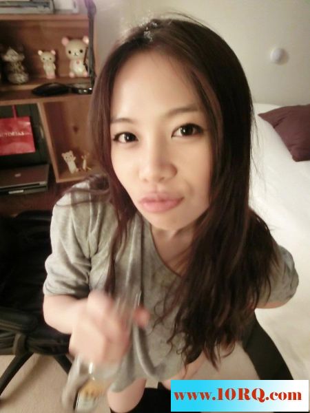07-16远洋留学生美女的生活自拍15P
