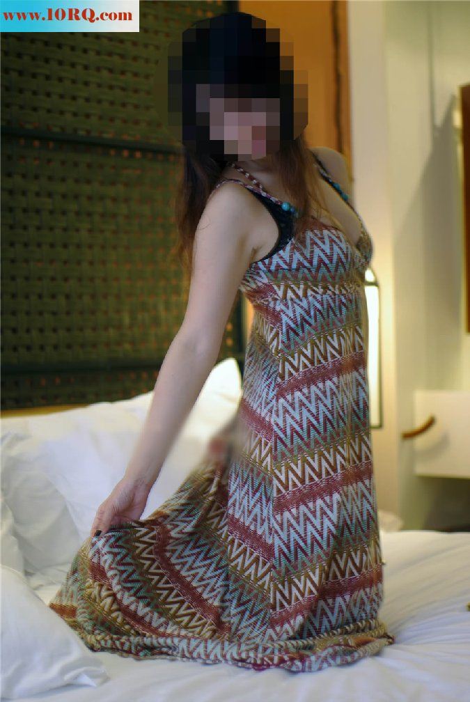 av骚女初境红色诱惑[12P]