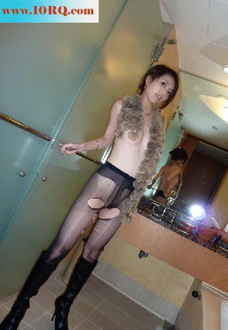 极致诱惑的人妻美少妇，让人欲罢不能2[9P]