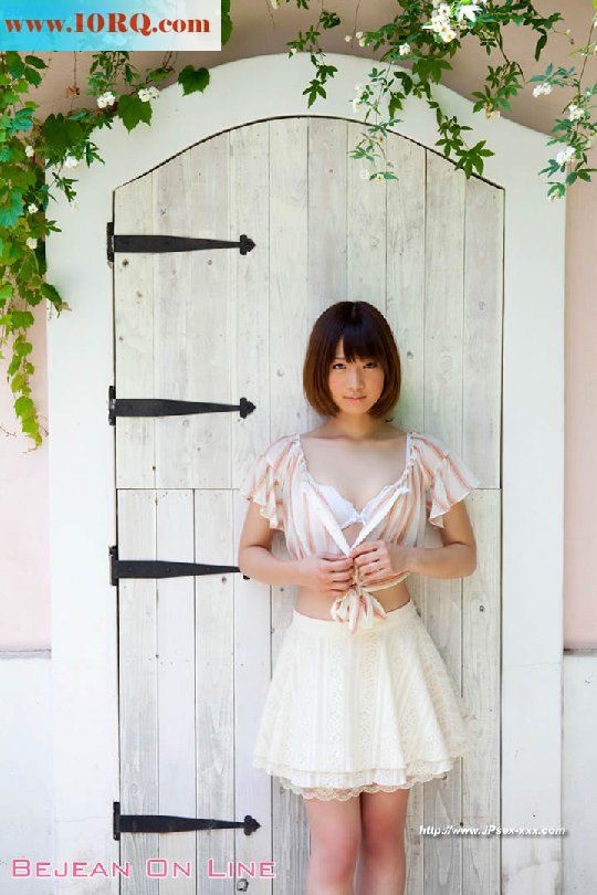 清纯骚女Kamiya[16P]