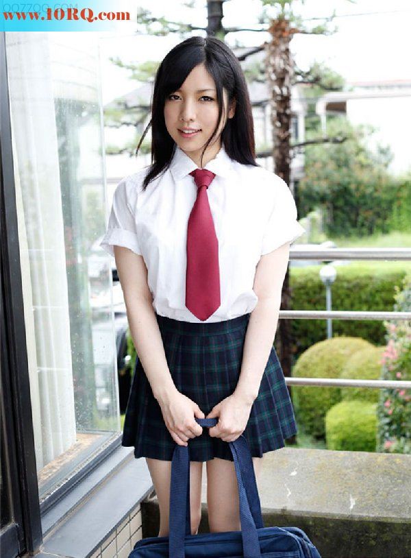 同学会带的同学出来演活春宫[10P]
