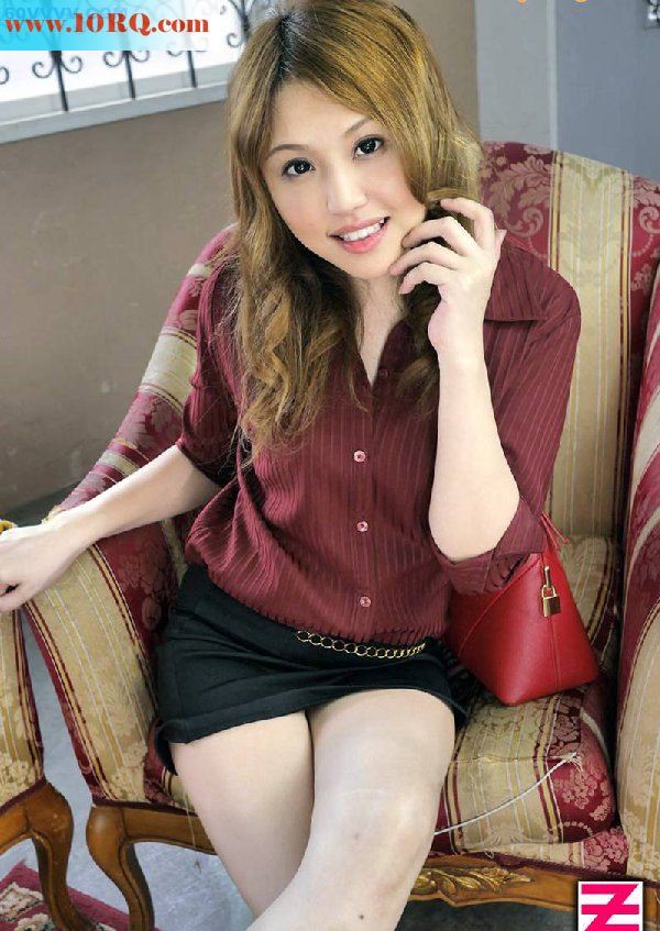 圆脸熟女被两位同事阳具轮流干她的花心[16P]
