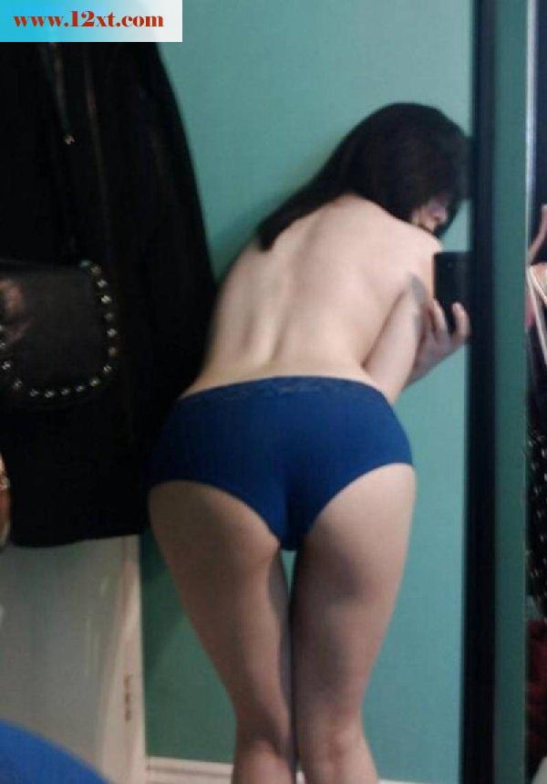 诱人骚女发春诱人自拍被曝光[10p]