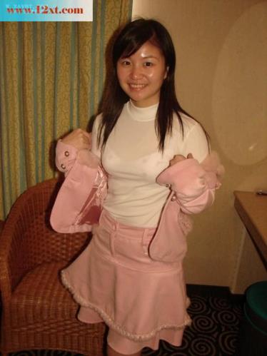<!-- 标题采集开始 -->初中女教师自拍照意外流出(13P)<!-- 标题采集结束 -->