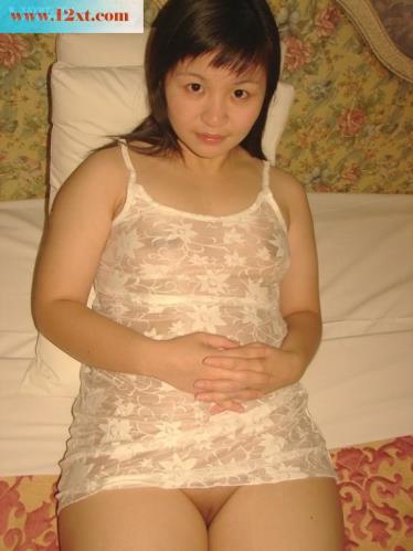 <!-- 标题采集开始 -->初中女教师自拍照意外流出(13P)<!-- 标题采集结束 -->
