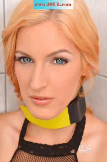 Lesson-In-Yellow(16P)