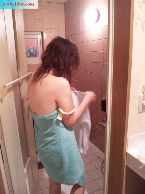 酒店上门服务的姑娘们秘密，悄悄拍的~客在江湖