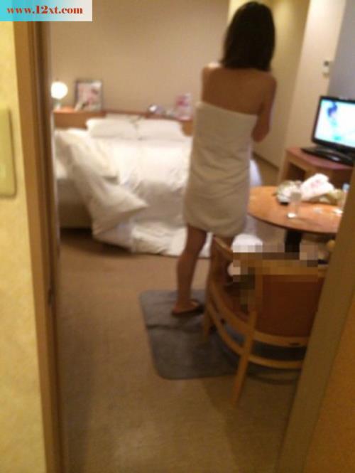 酒店上门服务的姑娘们秘密，悄悄拍的~客在江湖