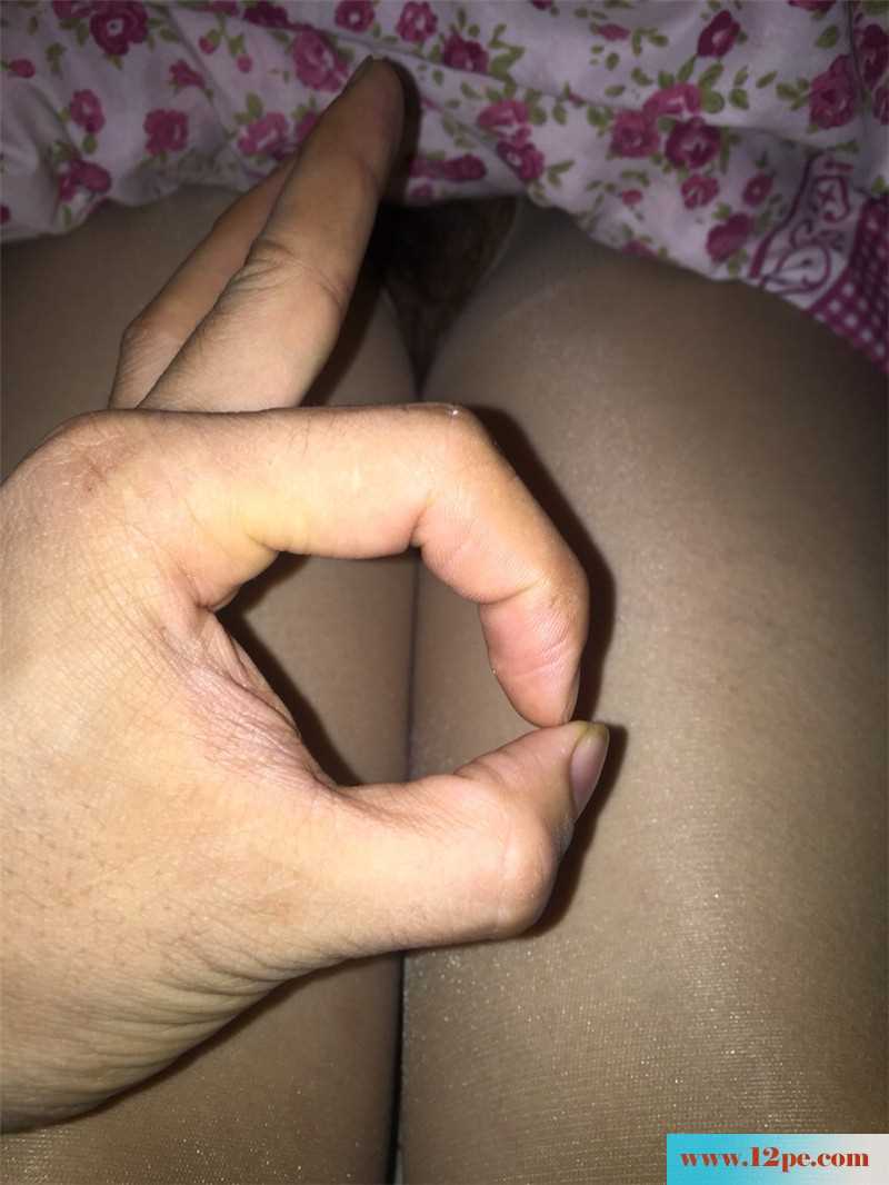 青岛小生与老相好激情四射，汗液与淫液结合(