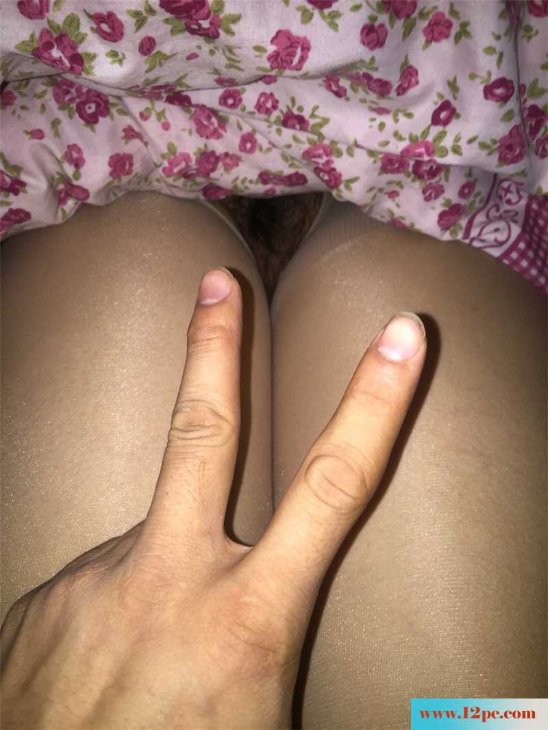 青岛小生与老相好激情四射，汗液与淫液结合(