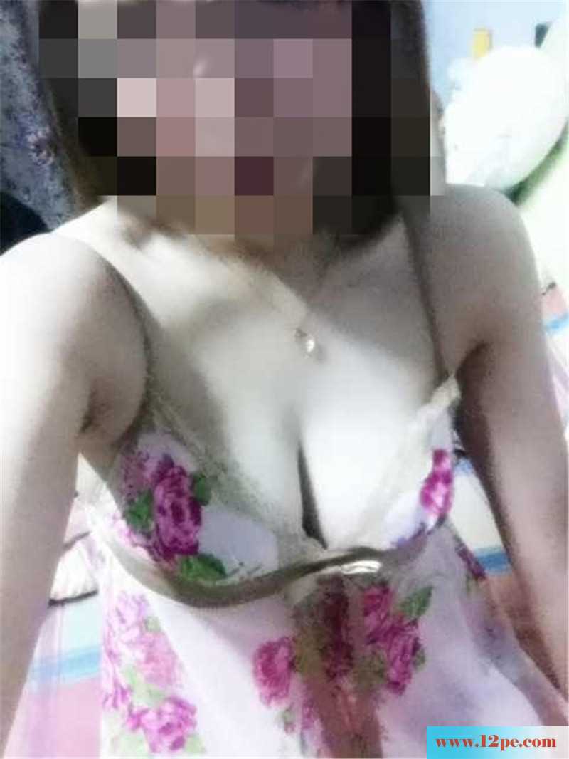 身材火爆的大胸极品前女友，保健哥你真是个壕