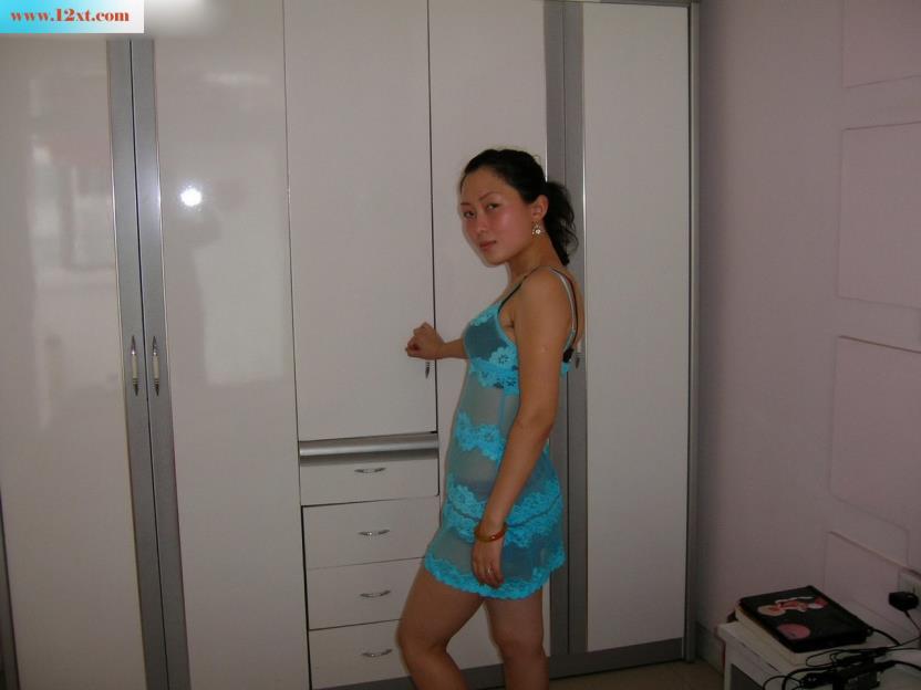 <!-- 标题采集开始 -->看看职业装怎幺样(23P)<!-- 标题采集结束 -->