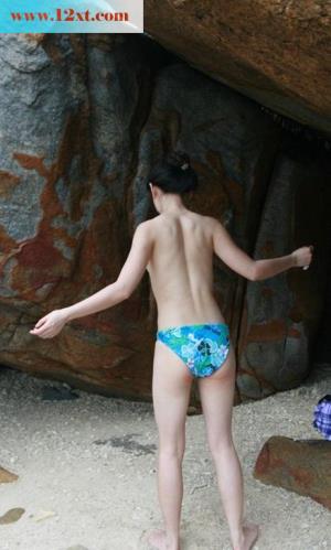 <!-- 标题采集开始 -->浪漫海边和心爱女人晒着太阳操着逼(22P)<!-- 标题采集结束 -->