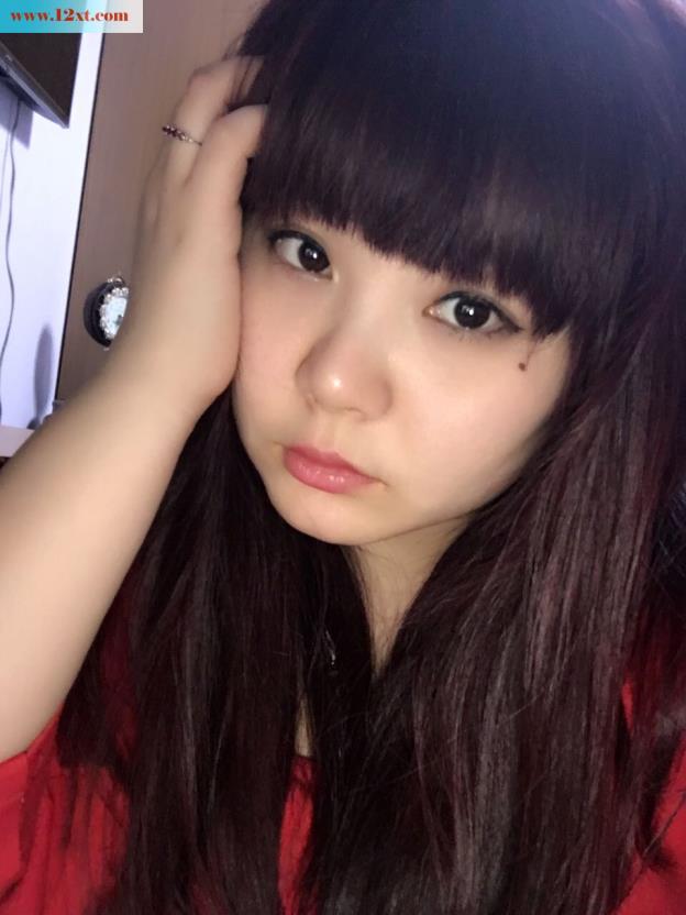 <!-- 标题采集开始 -->聊了半年的网友终于答应开房了(14P)<!-- 标题采集结束 -->
