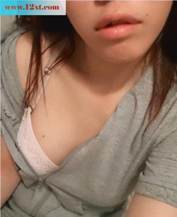 <!-- 标题采集开始 -->露脸学生妹，十分诱人(11P)<!-- 标题采集结束 -->