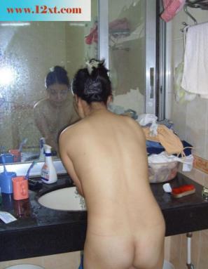 <!-- 标题采集开始 -->美丽人妻含着我的大鸡吧(11P)<!-- 标题采集结束 -->