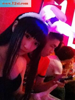 <!-- 标题采集开始 -->嫩嫩的大学学妹！风骚的很(14P)<!-- 标题采集结束 -->