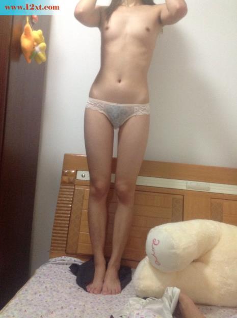 <!-- 标题采集开始 -->少妇极品身材情趣黑丝私拍...(21P)<!-- 标题采集结束 -->