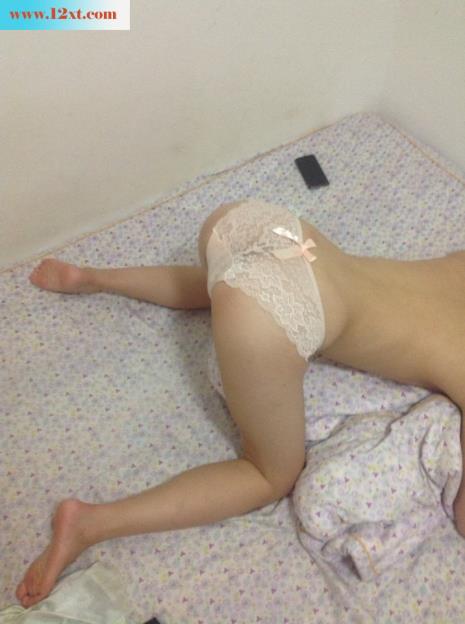 <!-- 标题采集开始 -->少妇极品身材情趣黑丝私拍...(21P)<!-- 标题采集结束 -->