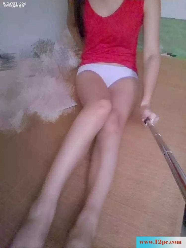 <!-- 标题采集开始 -->围爱出品第四发，妹子主动要我发小草。(13P)<!-- 标题采集结束 -->