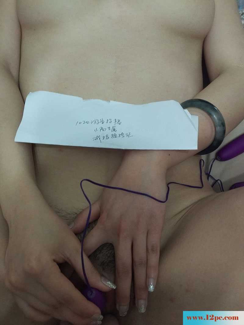 <!-- 标题采集开始 -->在家和性感小女友爱爱，故意撑开给大家看哟(<!-- 标题采集结束 -->