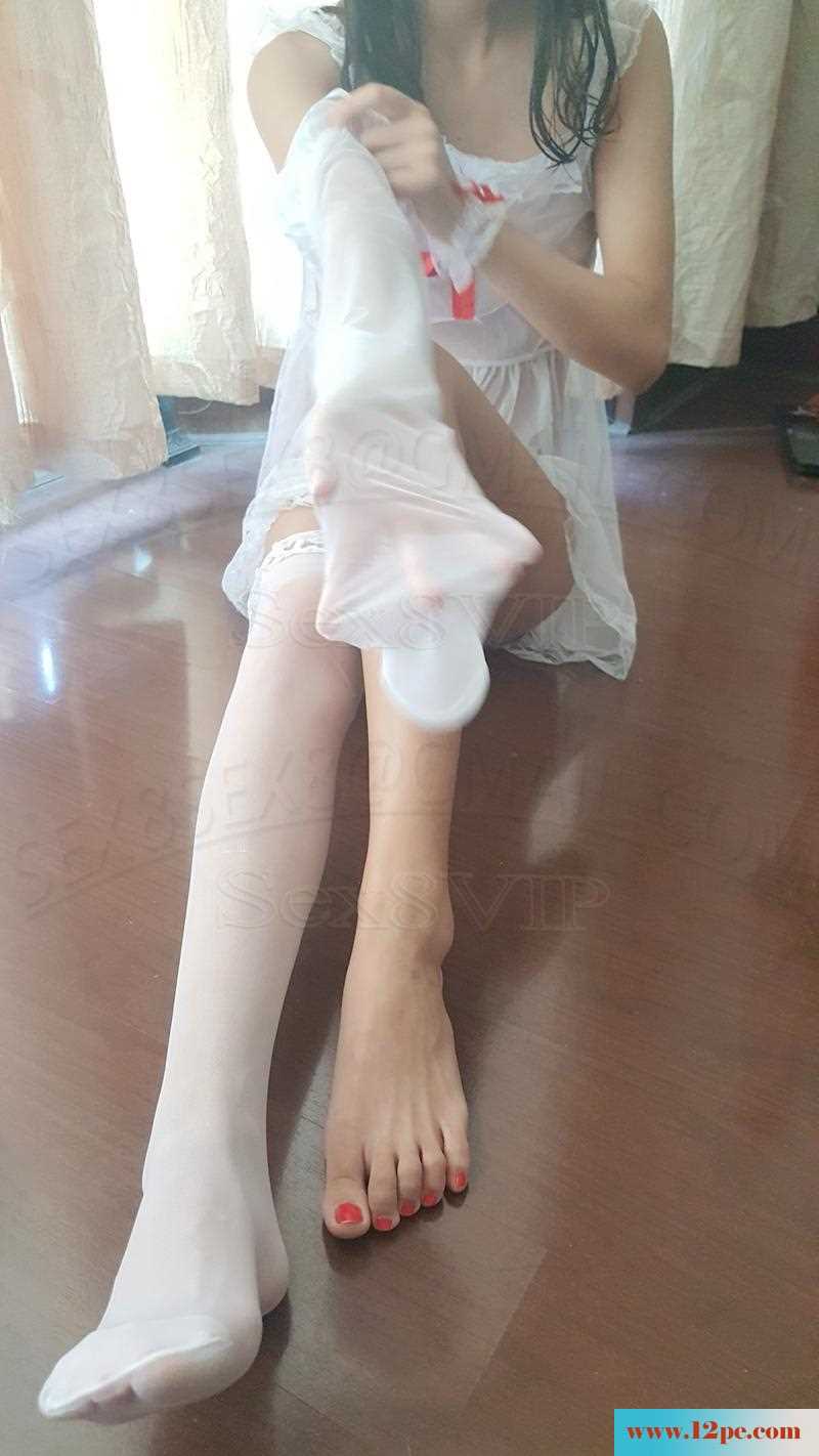 <!-- 标题采集开始 -->护士服白丝~边插入边摸丝袜(30P)<!-- 标题采集结束 -->