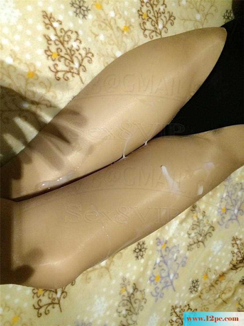 <!-- 标题采集开始 -->娇妻一个人在家发生了什幺-(26P)<!-- 标题采集结束 -->