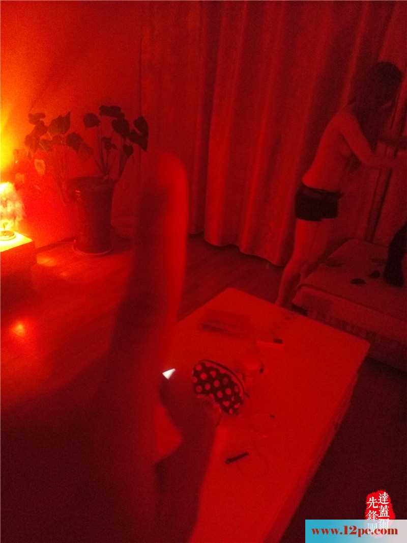 <!-- 标题采集开始 -->径梅花香入骨，踏遍红灯人未老(39P)<!-- 标题采集结束 -->