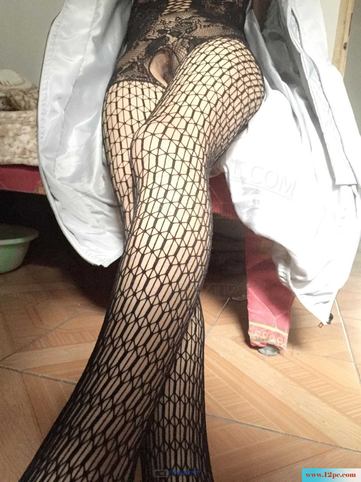 <!-- 标题采集开始 -->老婆第一次献身拍照(30P)<!-- 标题采集结束 -->