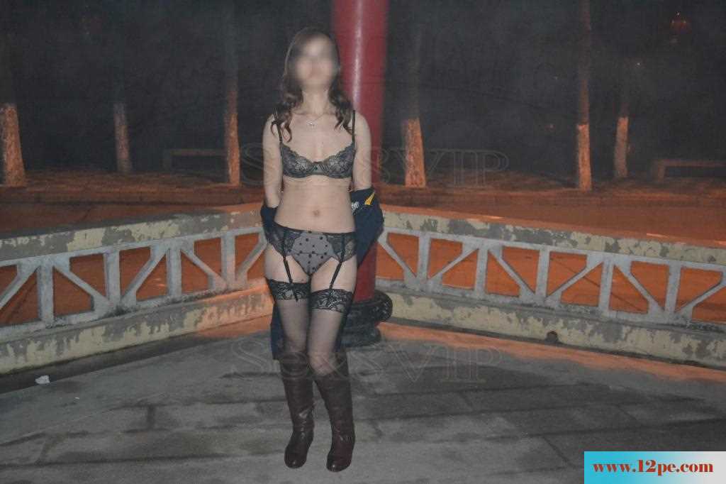 <!-- 标题采集开始 -->美少妇情趣3P(30P)<!-- 标题采集结束 -->