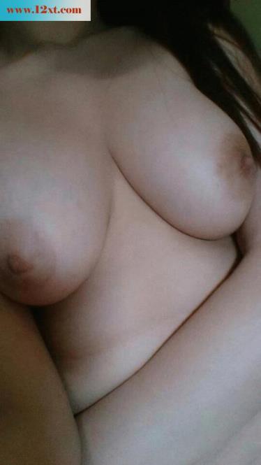 <!-- 标题采集开始 -->还在上学的妹子童颜巨乳(12P)<!-- 标题采集结束 -->