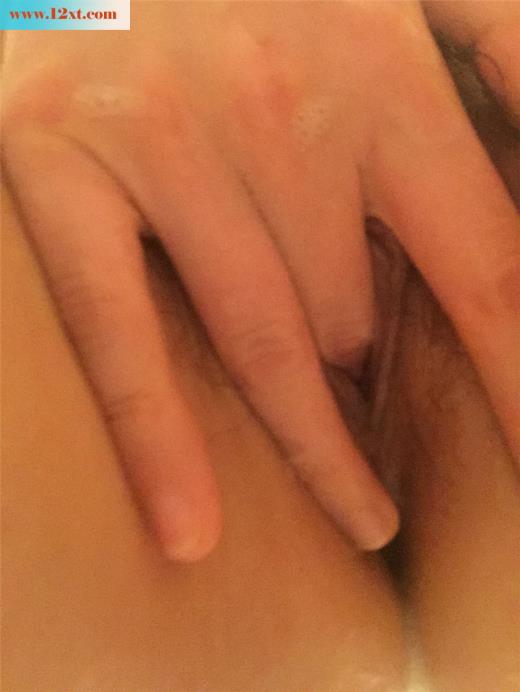 <!-- 标题采集开始 -->看女友洗澡，也是一种幸福(34P)<!-- 标题采集结束 -->