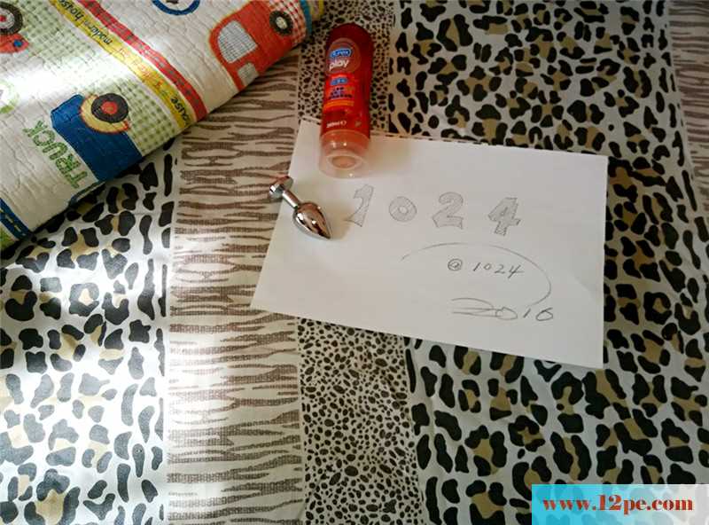 <!-- 标题采集开始 -->丰满的骚货胖邻居，趁着老公不在让我拍写真(<!-- 标题采集结束 -->