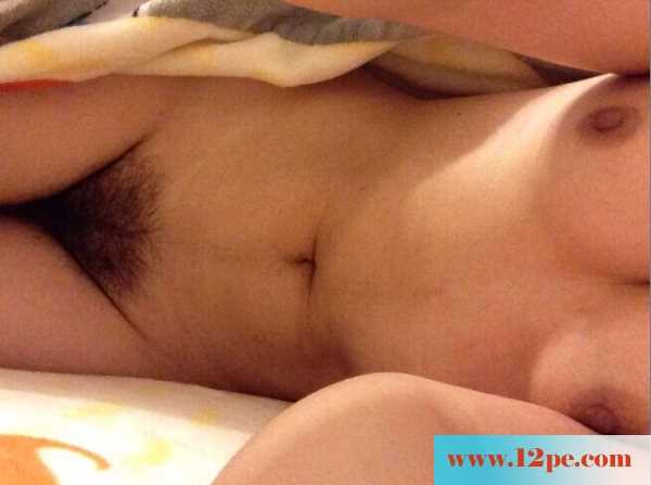 <!-- 标题采集开始 -->风骚小学妹的自拍(28P)<!-- 标题采集结束 -->