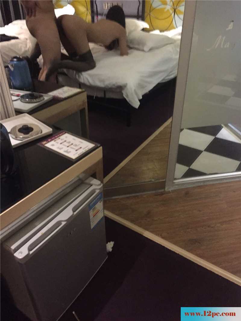 <!-- 标题采集开始 -->风骚主播女友性感非常，狐媚眼神勾人魂魄(15P<!-- 标题采集结束 -->