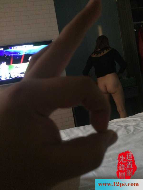 <!-- 标题采集开始 -->风筝都的丝袜少妇,这丝袜被撕的太彻底了(21P)<!-- 标题采集结束 -->