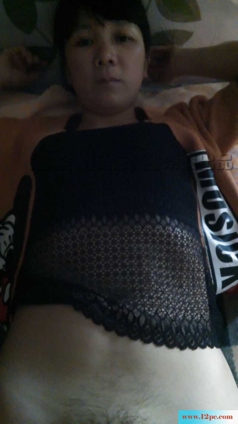 <!-- 标题采集开始 -->俯下身躯吹箫，扒开衣裳露乳，都是为了后入的<!-- 标题采集结束 -->