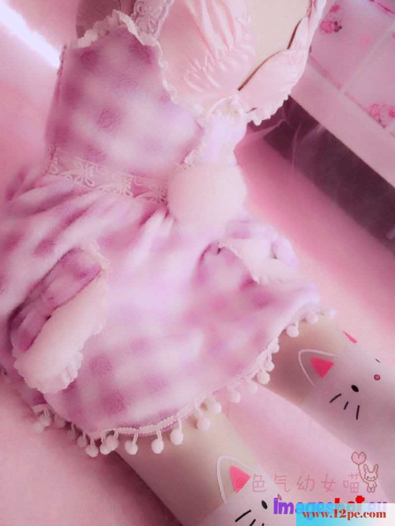 <!-- 标题采集开始 -->劲爆，这幺粉嫩木耳的小妮子就玩这幺大尺度的<!-- 标题采集结束 -->