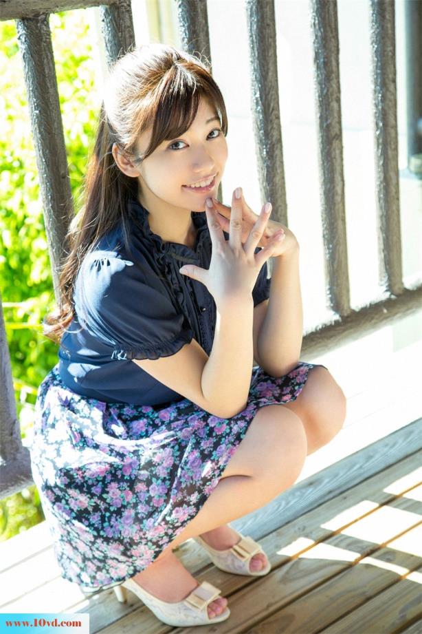 <!-- 标题采集开始 -->大美女白白嫩嫩很是性感撩人【12P】<!-- 标题采集结束 -->