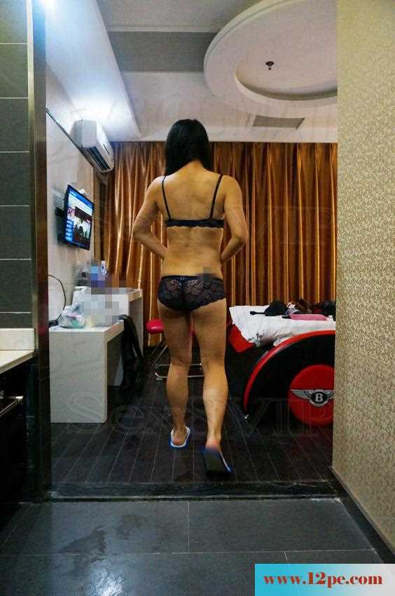 <!-- 标题采集开始 -->情趣酒店第一季浴缸里的爱妻1-(30P)<!-- 标题采集结束 -->
